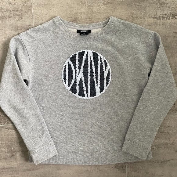 Dkny Tops Set Of 2 Dkny Gray Ck Jeans White Sweatshirts Size S